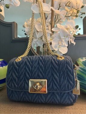 Coach Cassidy Quilted Denim 2 Way Bag w/ Turnlock EUC